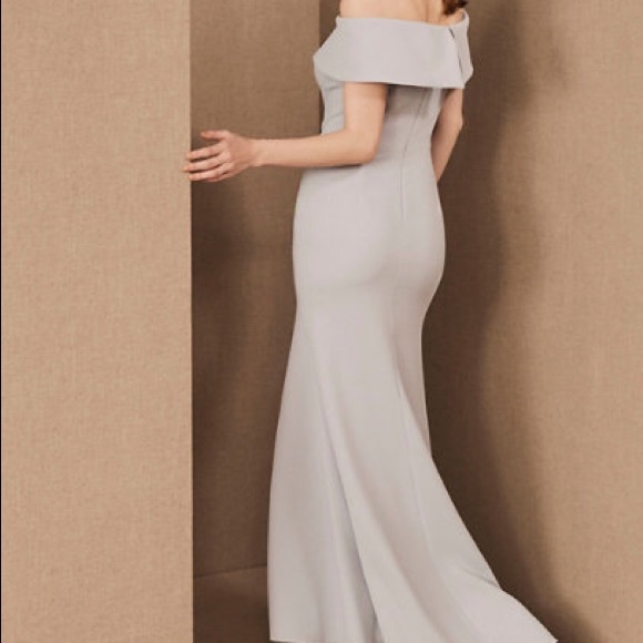 NEW BHLDN Delice Crepe Off the Shoulder Dress Z483-2 - Picture 3 of 4